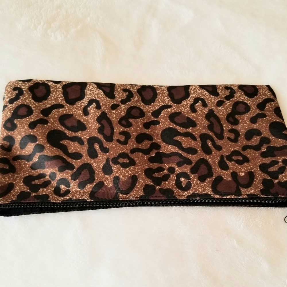 Cheetah Printed Cosmetic Bag
